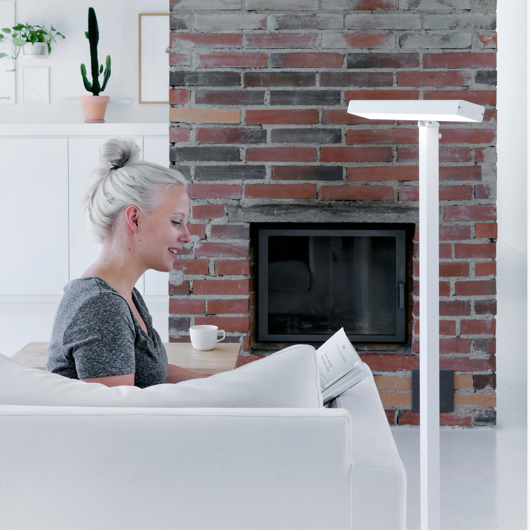 Innolux Valovoima Gulv – Lysterapilampe til mere energi og balance