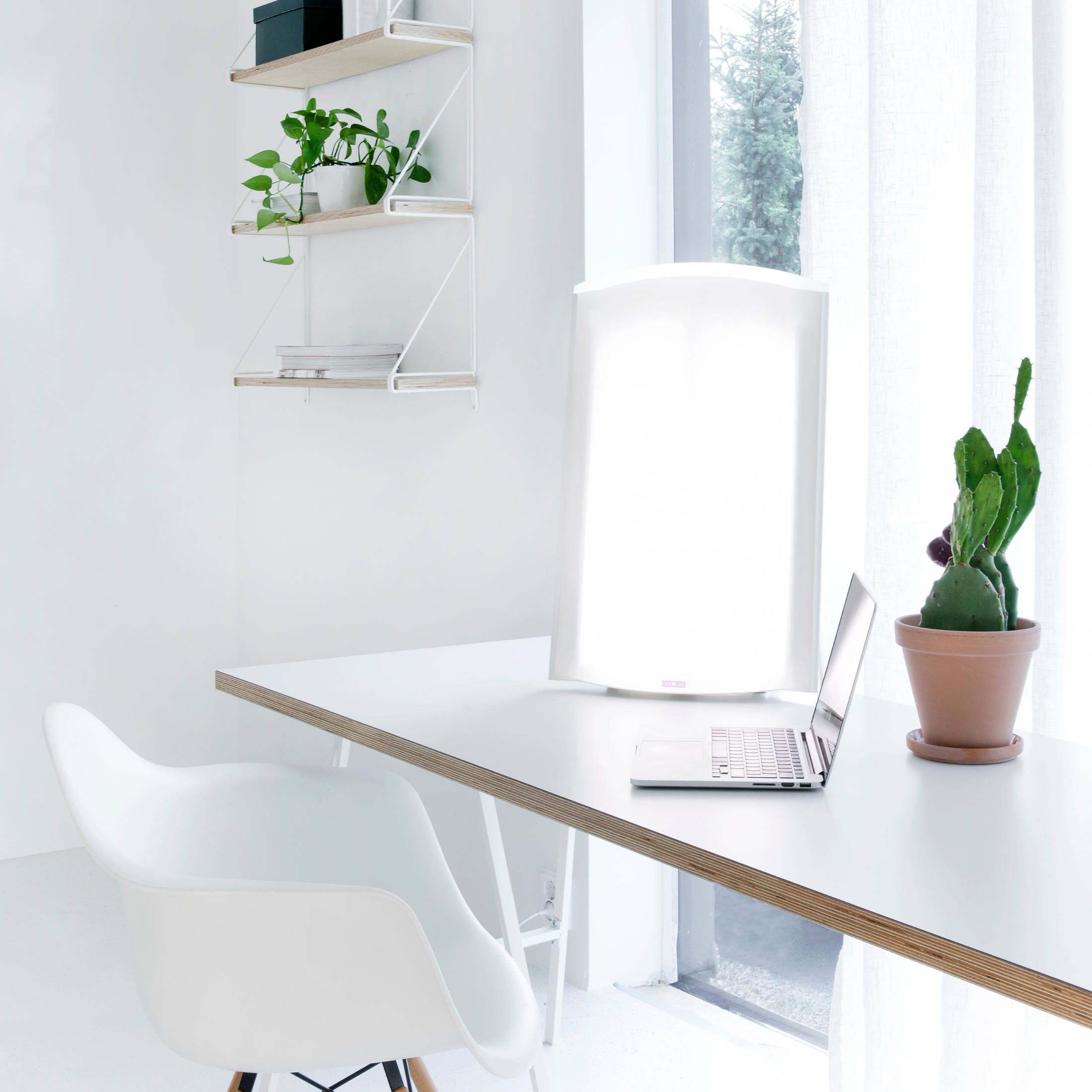Innolux Mesa Mega – Lysterapilampe til mere energi og balance